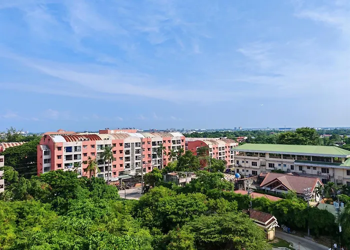 Azur A732, Amani Residences, 5 Minutes Airport, Netflix, Stylish, Cozy With Luxurious Swimming Pool Apartment *
