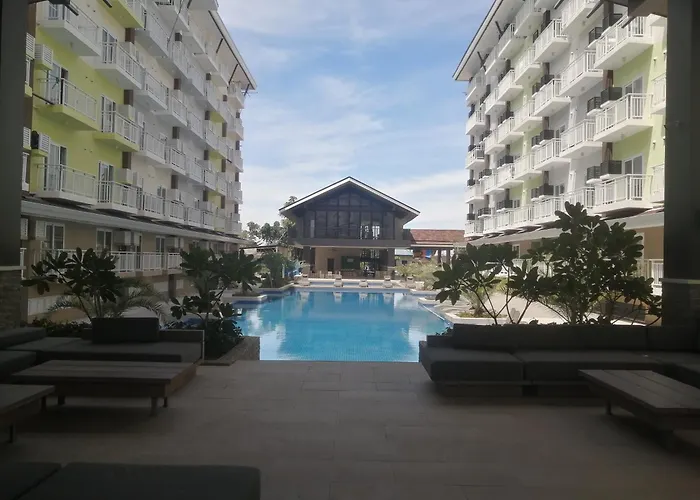 Apartment Azur A732, Amani Residences, 5 Minutes Airport, Netflix, Stylish, Cozy With Luxurious Swimming Pool Lapu-Lapu City
