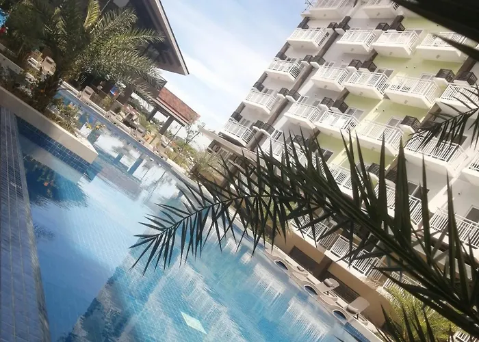 Azur A732, Amani Residences, 5 Minutes Airport, Netflix, Stylish, Cozy With Luxurious Swimming Pool Apartment