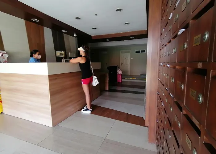 Apartment Azur A732, Amani Residences, 5 Minutes Airport, Netflix, Stylish, Cozy With Luxurious Swimming Pool *